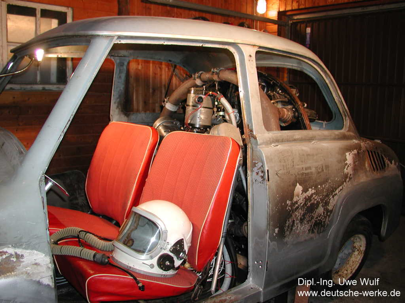 Illustration for article titled Awesome, Defined: The 10-Liter, Radial-Engined Goggomobil
